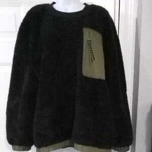 UGG Black and Olive Crewneck Sweater